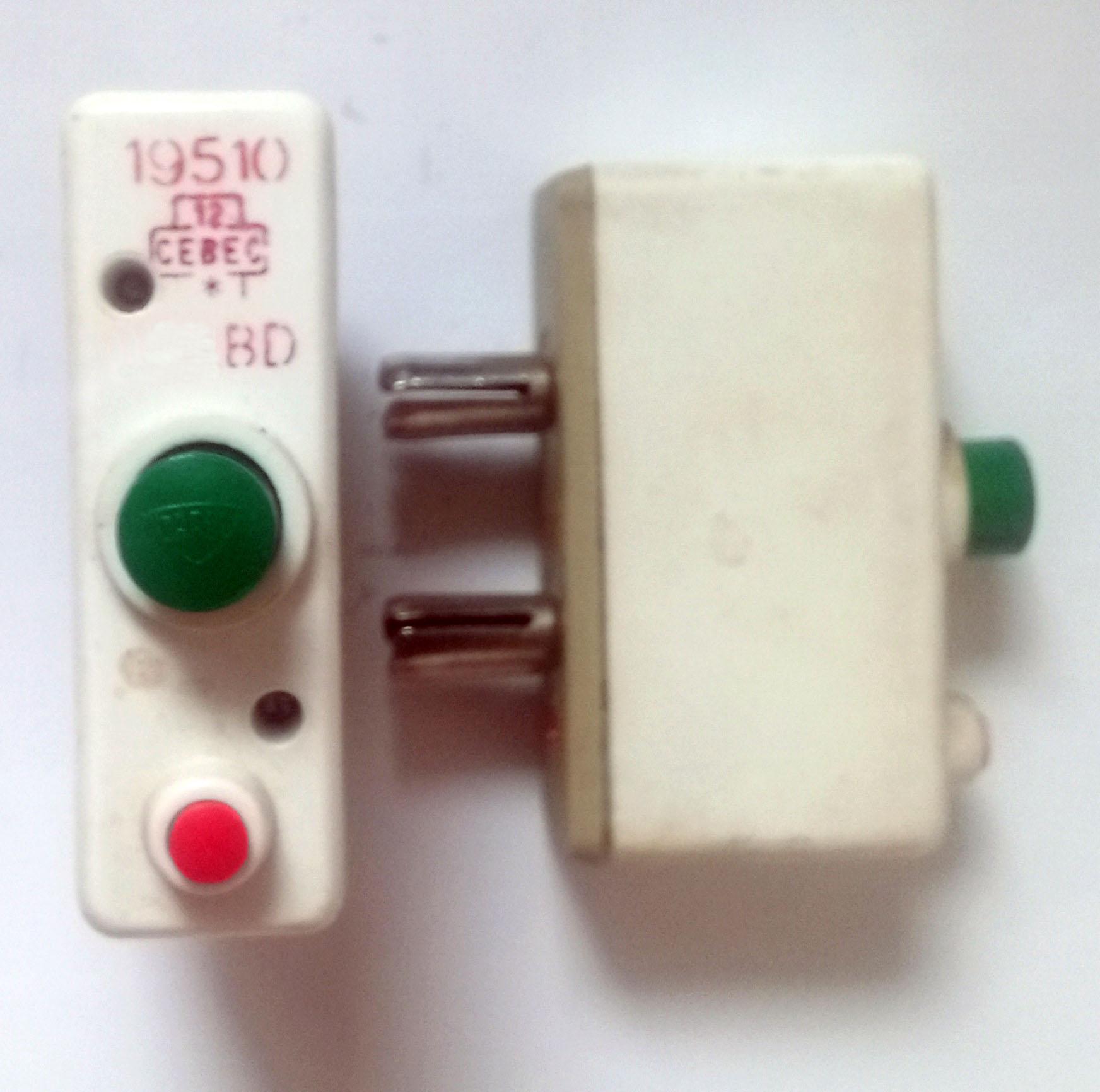 Disjoncteurs à poussoir à broches 20mm/7mm