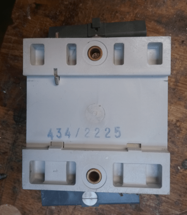 Disjoncteur différentiel Gardif Multi9 triphasé – Image 4